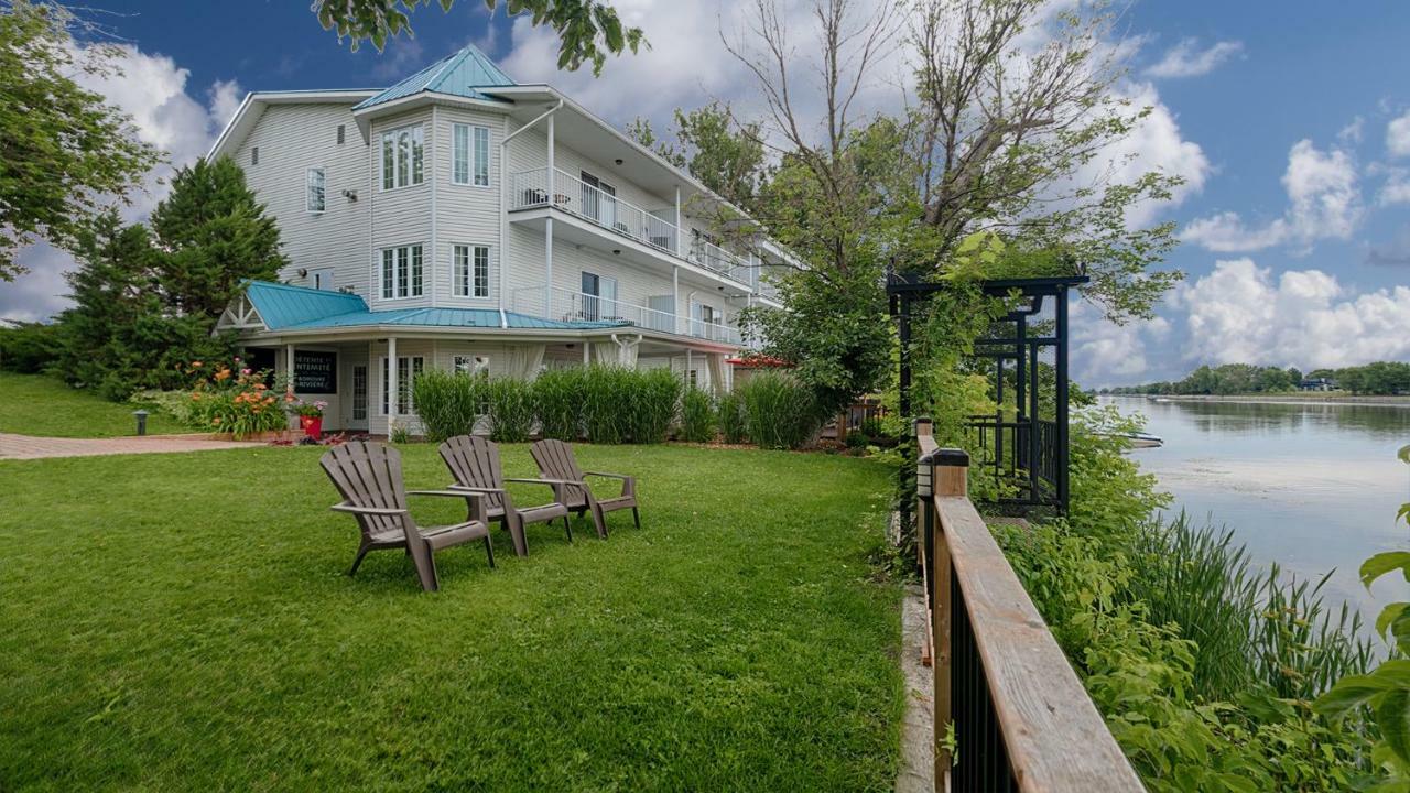 Handfield Et Mini-hôtel 3*